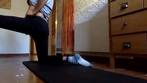 Snapshot of claudi779 chatting on November 20, 9:53 am claudi779 online show from November 20, 9:53 am