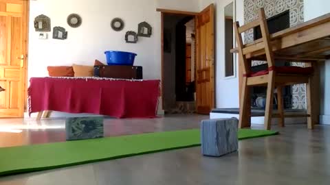 Snapshot of claudi779 chatting on February 21, 12:39 pm claudi779 online show from February 21, 12:39 pm