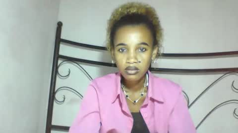 claudianne online show from April 3, 7:01 pm