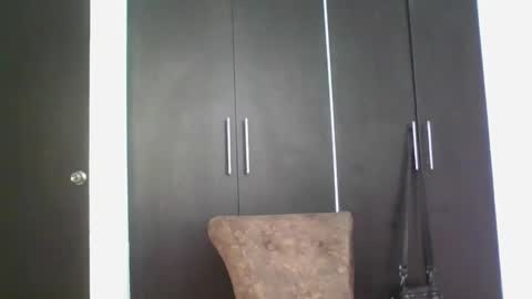Snapshot of claybrown_ chatting on April 28, 3:39 pm Clay online show from April 28, 3:39 pm