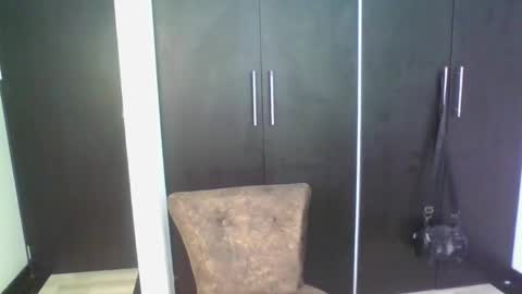 Snapshot of claybrown_ chatting on May 3, 6:14 pm Clay online show from May 3, 6:14 pm