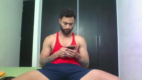 Snapshot of claybrown_ chatting on May 18, 11:27 am Clay online show from May 18, 11:27 am