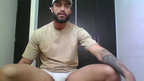 Snapshot of claybrown_ chatting on May 20, 12:00 pm Clay online show from May 20, 12:00 pm