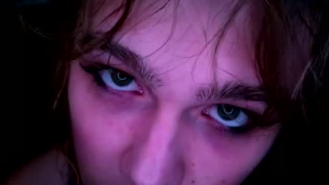 clemie32677 online show from December 4, 3:38 am