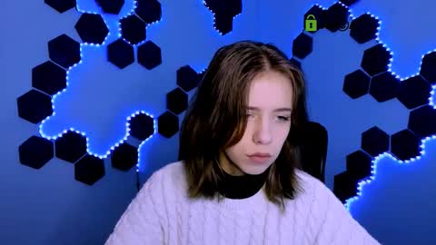 Snapshot of cleo_cool chatting on February 19, 10:00 am ur Cleo online show from February 19, 10:00 am