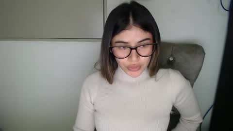 cleo  dani online show from March 30, 9:05 pm