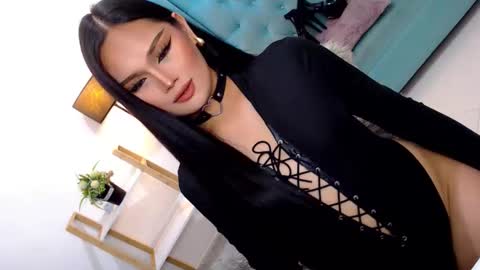 Cleo online show from February 7, 1:42 am