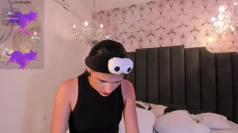 Cleopatra online show from February 10, 6:24 pm