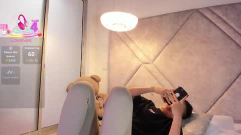 Cleopatra online show from September 11, 9:15 pm