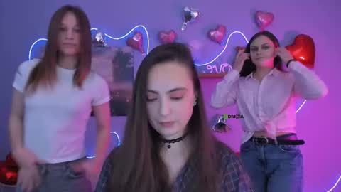 Snapshot of clery_abyss chatting on February 18, 10:00 am clery_abyss online show from February 18, 10:00 am