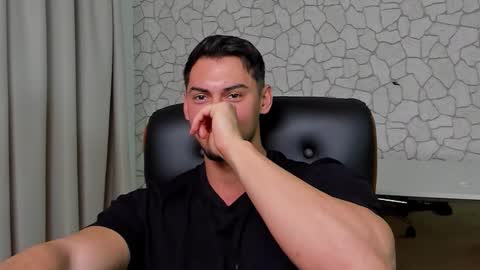 Snapshot of clintmasterss chatting on February 9, 7:01 am ClintMasterss online show from February 9, 7:01 am