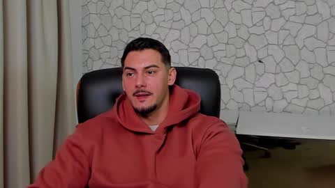 Snapshot of clintmasterss chatting on March 2, 6:25 am ClintMasterss online show from March 2, 6:25 am