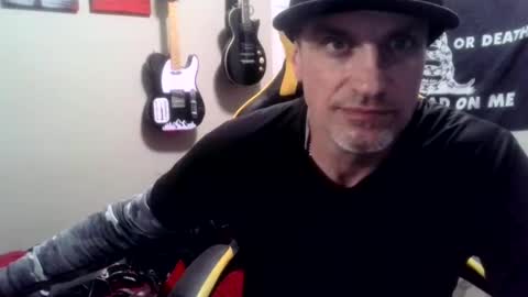 Snapshot of clintwood12 chatting on March 12, 6:51 am chad online show from March 12, 6:51 am