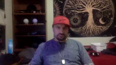 Snapshot of clintwood12 chatting on October 23, 7:29 am chad online show from October 23, 7:29 am