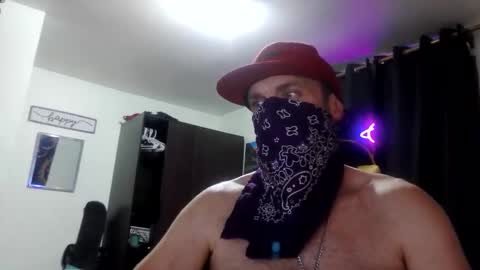 Snapshot of clintwood12 chatting on November 5, 6:52 pm chad online show from November 5, 6:52 pm