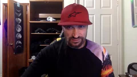 chad online show from November 24, 4:56 am