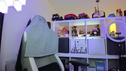 clitlicker1511 online show from November 22, 5:12 pm