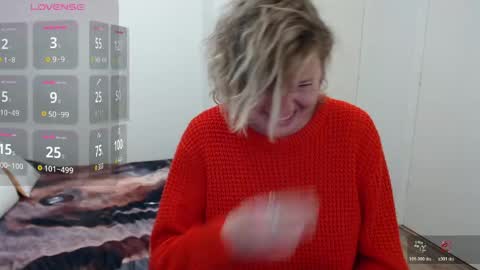 Syl  online show from March 25, 7:58 am