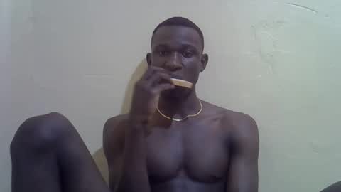 Snapshot of clive_damian chatting on February 23, 10:34 am clive_damian online show from February 23, 10:34 am