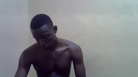 clive_damian online show from March 26, 5:35 am