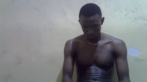 clive_damian online show from March 31, 4:40 pm