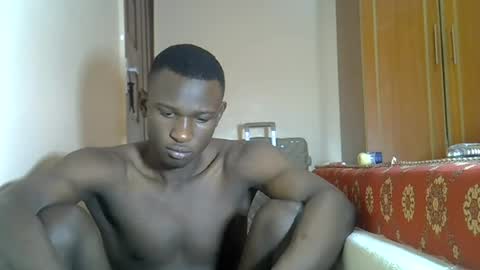 Snapshot of clive_damian chatting on July 17, 8:43 am clive_damian online show from July 17, 8:43 am