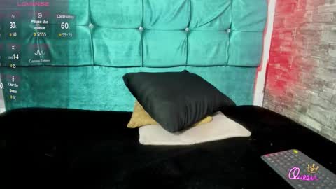 Snapshot of cloe66 chatting on February 14, 2:03 pm cloe66 online show from February 14, 2:03 pm