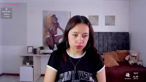 cloe_7 online show from June 1, 7:37 pm