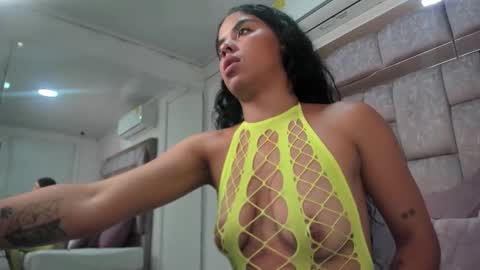 Cloe online show from November 15, 9:11 pm