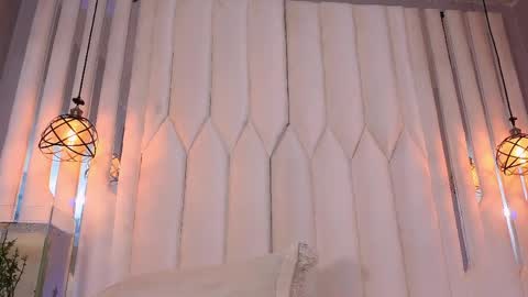 Snapshot of cloee_cameron chatting on June 5, 6:52 am cloee_cameron online show from June 5, 6:52 am