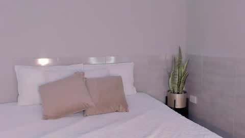 Chloe Smith online show from November 5, 11:10 am