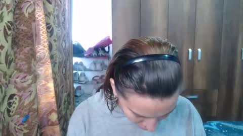 cloepregnant25 online show from January 8, 4:53 pm