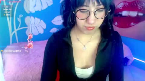 Elizabeth online show from July 13, 11:24 am