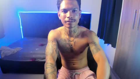 cloud_mckey8 online show from March 2, 7:15 am