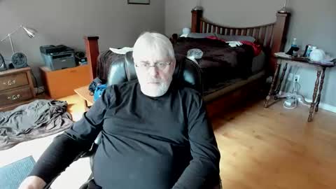 Snapshot of cloudalert62 chatting on January 6, 8:50 pm cloudalert62 online show from January 6, 8:50 pm