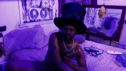 Snapshot of cloudman11 chatting on October 30, 1:07 am Sir online show from October 30, 1:07 am