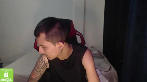 alejandro ruiz online show from April 29, 2:48 am