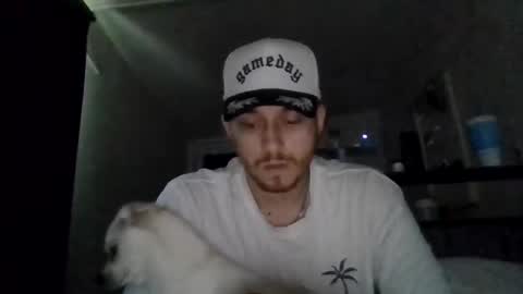 Snapshot of cloudyydayzz chatting on May 2, 3:39 pm tallhungandcloudy online show from May 2, 3:39 pm