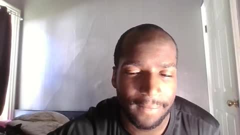 Snapshot of clouvo chatting on October 31, 7:04 pm clouvo online show from October 31, 7:04 pm