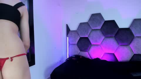 Snapshot of cloy_areo chatting on June 24, 11:31 am Cloy areo make me come with pleasure online show from June 24, 11:31 am