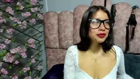 cloy_ks online show from June 18, 4:57 am