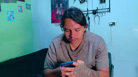 Snapshot of clydexxxbunny chatting on May 10, 12:38 am Clyde and Bunny online show from May 10, 12:38 am