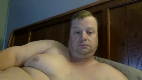 cmachen online show from December 8, 5:01 pm