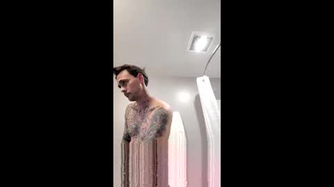 Snapshot of cmane546389 chatting on January 6, 6:50 am cmane546389 online show from January 6, 6:50 am