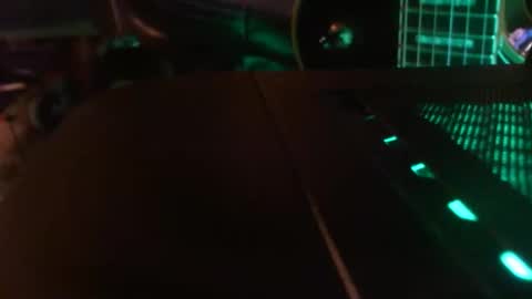 cmcin007 online show from April 19, 3:06 am