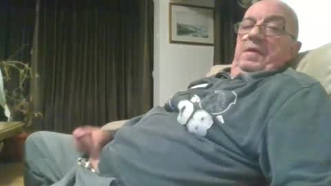 Snapshot of cock9635 chatting on December 28, 4:30 pm cock9635 online show from December 28, 4:30 pm