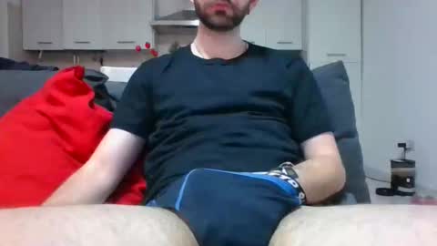 Snapshot of cockonee chatting on April 1, 8:06 pm . online show from April 1, 8:06 pm