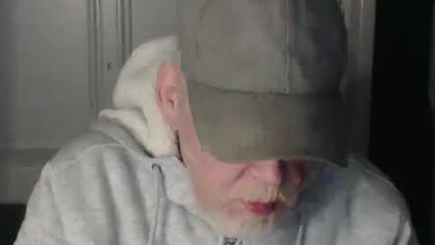 cockreadynow4u online show from January 14, 6:41 am