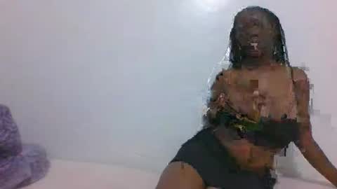 Snapshot of cocoalush9819 chatting on September 14, 5:34 pm cocoalush9819 online show from September 14, 5:34 pm