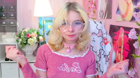 Mia online show from January 21, 9:04 pm